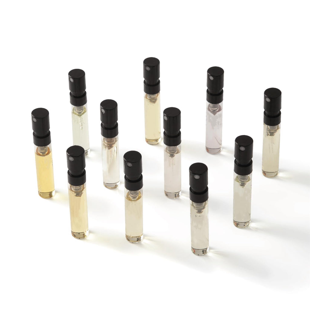 Perfume Sampler Set 12 Fragrance Sample Vials Travel Size Mini Spray G323549