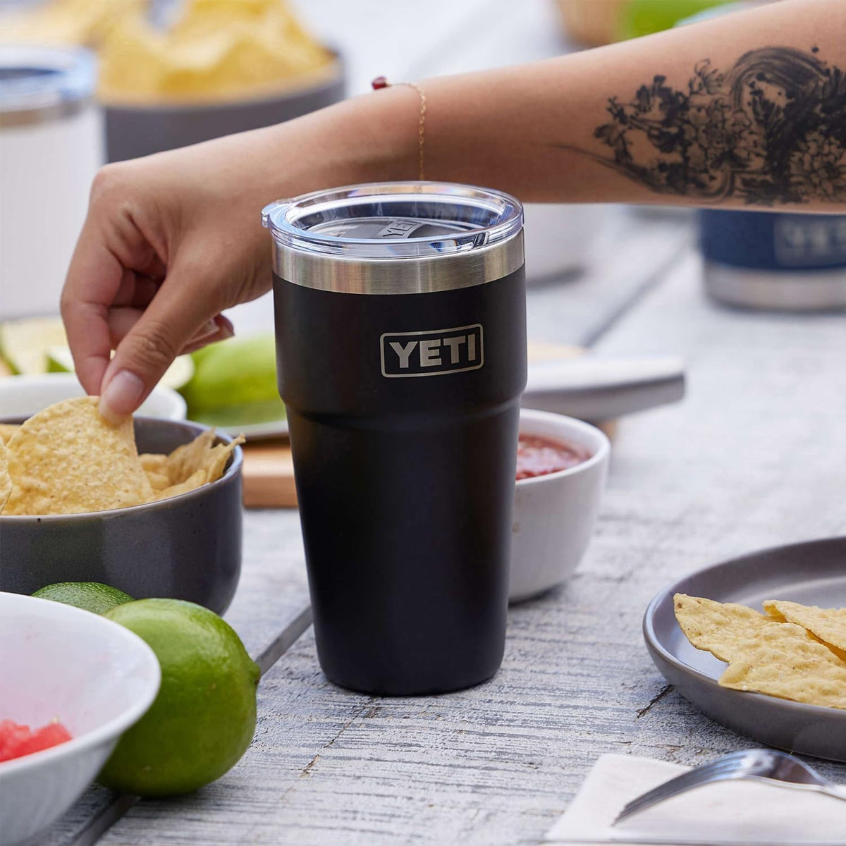 20 oz Stainless Steel Vacuum Insulated Tumbler Y8657