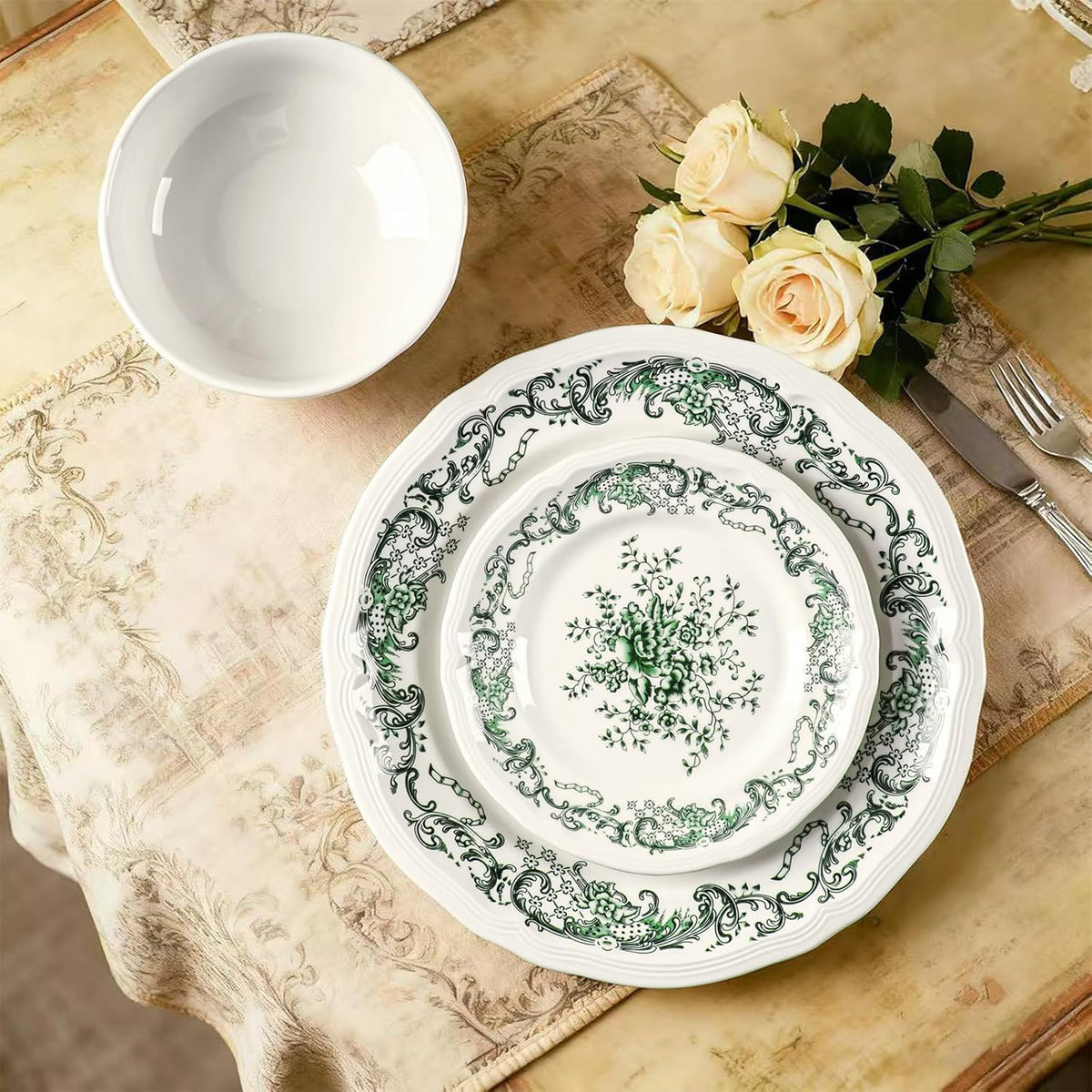 12-Piece Scalloped Edge Ceramic Dinnerware Set R830524